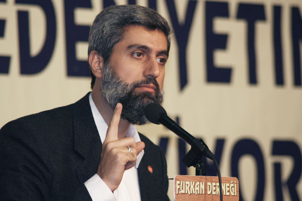 İftiralar Atacaklar Hazır Olun ! alparslan-kuytul-hocaefendi-fotograflari4